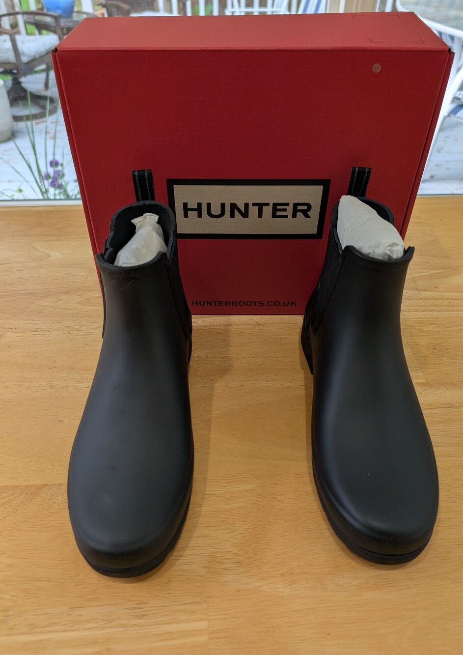Hunter Matte Black Chelsea Rain Boots Size 8